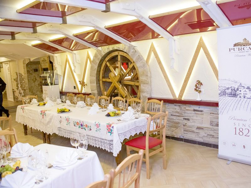 рестораны кафе кишинев restaurant crama basarabia