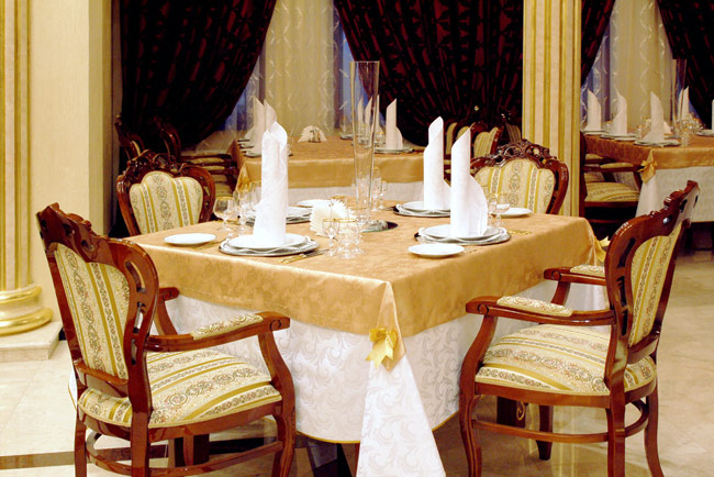 restaurant chisinau moldova kvint palace